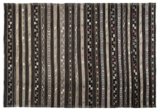 Vintage Kilim Rug Calinae