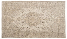 Vintage Distressed Rug Ulothor