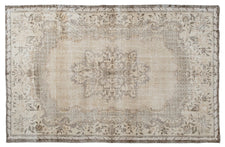 Vintage Distressed Rug Myvona
