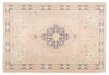 Vintage Persian Rug Xyrona