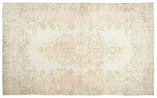 Vintage Distressed Rug Dorila