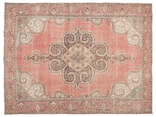 Vintage Distressed Rug Eslavo