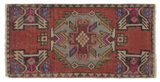 Vintage Turkish Rug Soravi