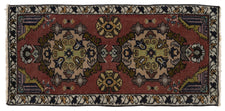 Vintage Turkish Rug Ruvemi