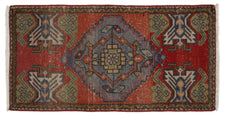Vintage Turkish Rug Ivaris