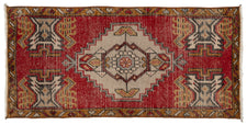 Vintage Turkish Rug Elaniv