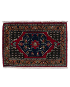 Vintage Turkish Rug Delaole