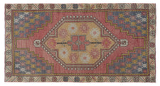 Vintage Turkish Rug Savrina