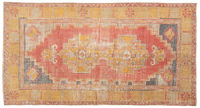 Vintage Turkish Rug Vasiya