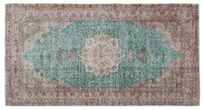 Vintage Distressed Rug Lureene