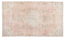 Vintage Distressed Rug Avyra