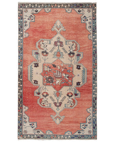 Vintage Turkish Rug Neina