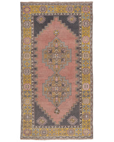 Vintage Turkish Rug Cereva