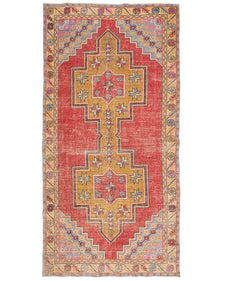 Vintage Distressed Rug Saina