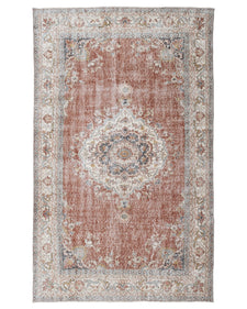 Vintage Distressed Rug Zirella