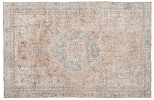 Vintage Distressed Rug Apaztoas