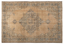 Vintage Distressed Rug Nomota