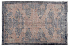 Vintage Distressed Rug Orivaq