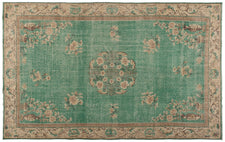 Vintage Distressed Rug Eldosi