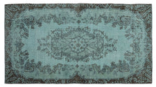 Vintage Distressed Rug Ovelle