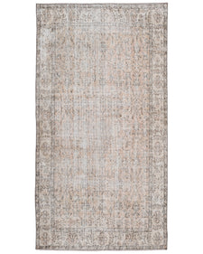 Vintage Distressed Rug Fusira