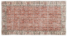 Vintage Distressed Rug Pyris