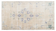 Vintage Distressed Rug Solvara