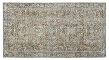 Vintage Distressed Rug Selvela