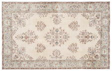 Vintage Distressed Rug Aheft