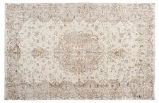 Vintage Distressed Rug Xylonor