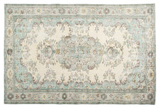 Vintage Distressed Rug Rylathor