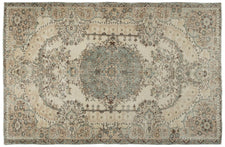 Vintage Distressed Rug Fenvil