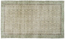 Vintage Distressed Rug Halvran