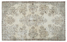 Vintage Distressed Rug Elvoria