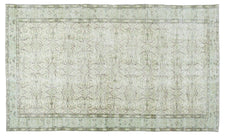 Vintage Distressed Rug Yurevia