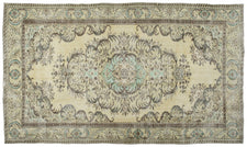 Vintage Distressed Rug Sevorn