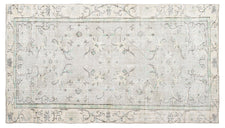 Vintage Distressed Rug Lurine