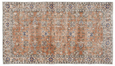 Vintage Distressed Rug Sanara