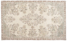 Vintage Distressed Rug Elyona