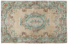 Vintage Distressed Rug Ulirn