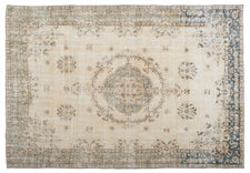 Vintage Distressed Rug Solvik