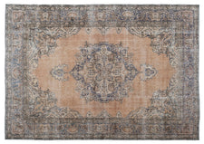 Vintage Distressed Rug Felric