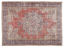 Vintage Distressed Rug Jorlis