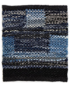 Lee in blue swatch