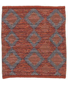 Prizma in hibiscus swatch