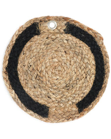 Crescent Rug in black swatch