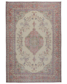 Vintage Distressed Rug Taelo