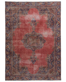 Vintage Distressed Rug Traelo