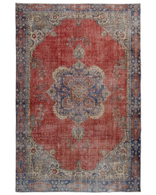 Vintage Distressed Rug Galare