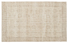 Vintage Distressed Rug Yoshinari